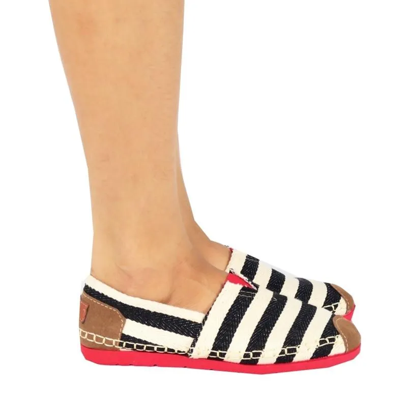 รองเท้าส้นแบนผ้าแคนวาส WX420 - Casual Stripes Canvas Flats Shoes