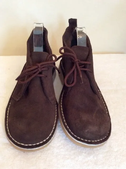 BRAND NEW BOUNCERS BROWN SUEDE DESERT BOOTS SIZE 8