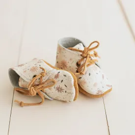Desert Boots in Bloom
