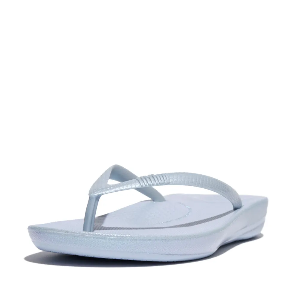 FitFlop iQushion Pearlized Thongs Blue