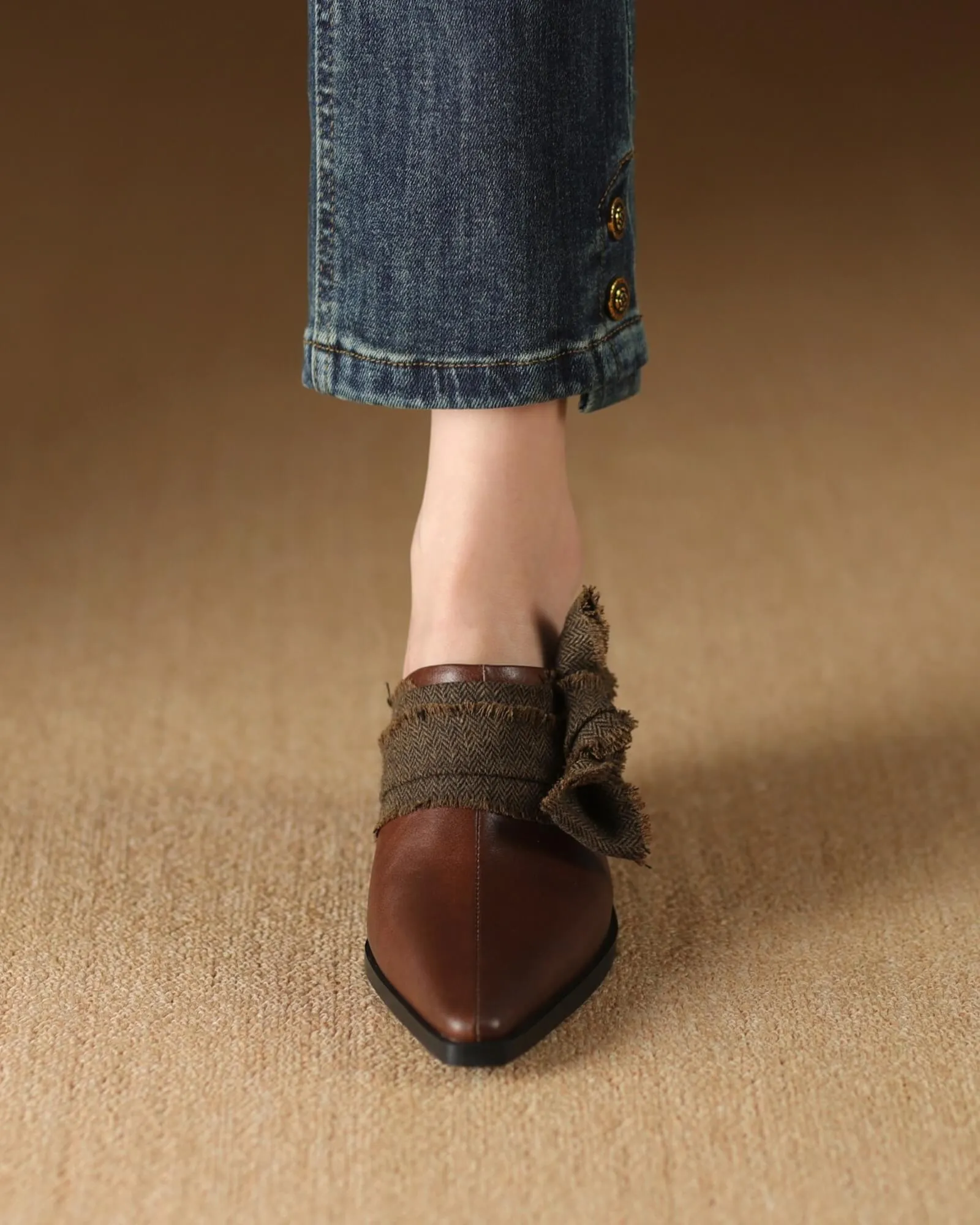 Manda - Bow Embellished Mules